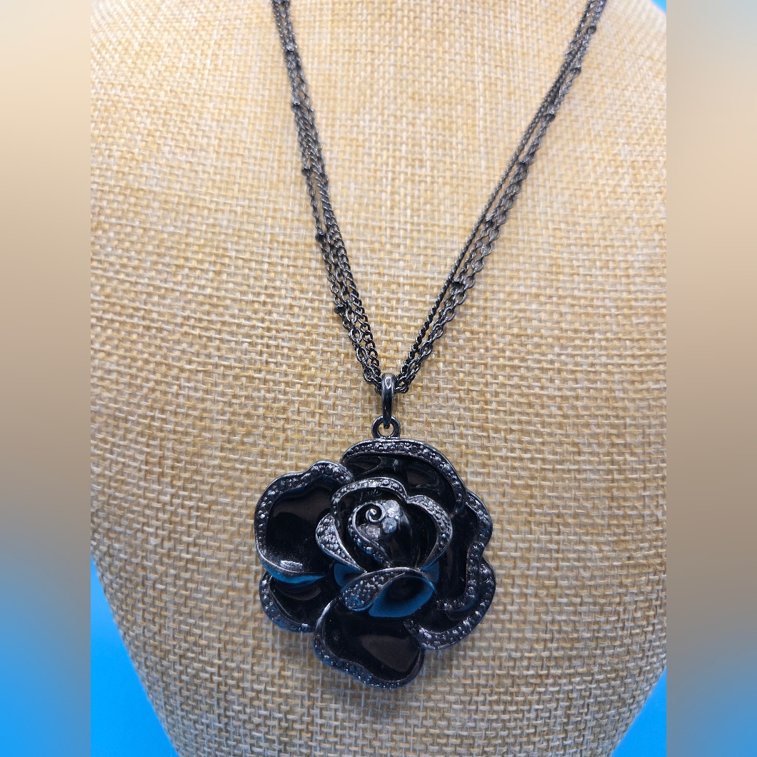Bijoux Terner Black Rose Necklace 15$